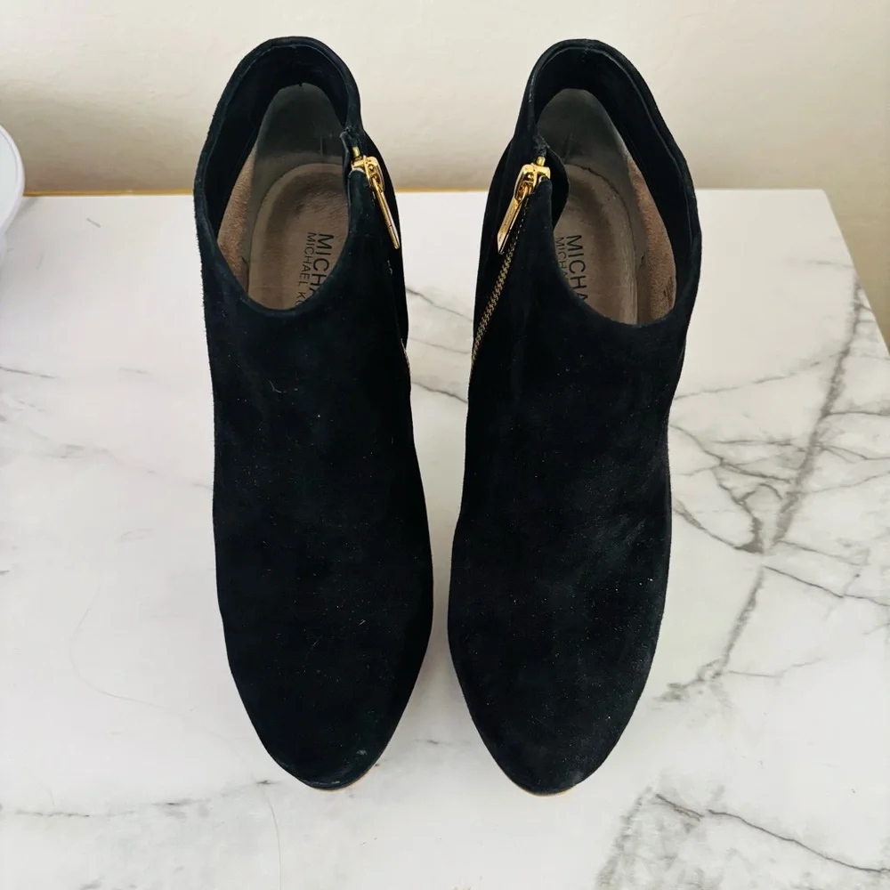 Michael Kors Haven Platform Booties‎ Black Suede Ankle with Gold Accents 9 M